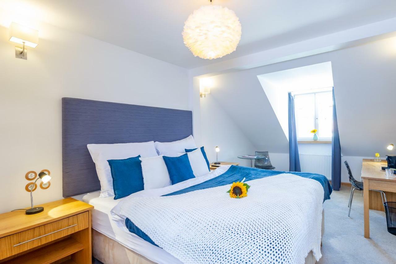 The Rooms Ceske Budejovice Buitenkant foto